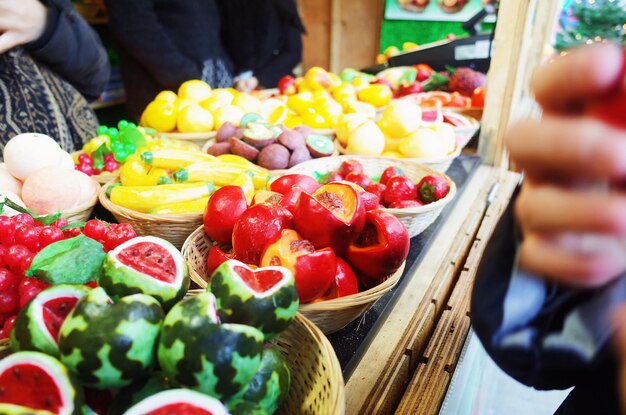 Photo vue à haut angle des fruits sur la table