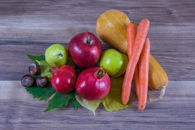 Photo vue à haut angle des fruits sur la table