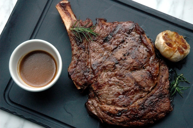 Vue haute angle de la viande cuite