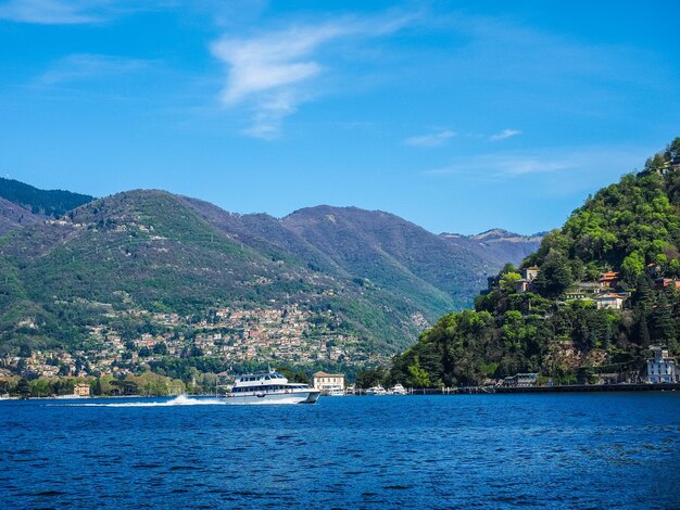 Vue HDR du lac de Côme