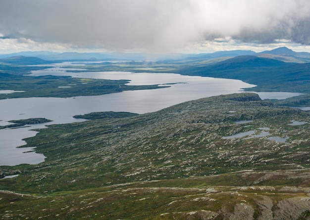 Photo une vue imprenable sur la montagne bitihorn en norvège