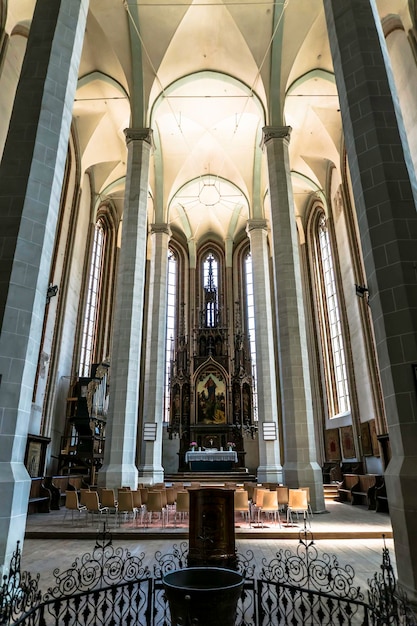 Vue intérieure de l'église noire