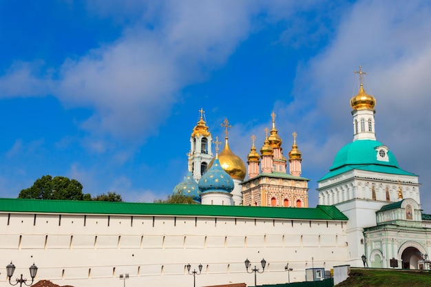 Vue de la Laure de la Trinité de St Serge à Sergiev Posad Russie
