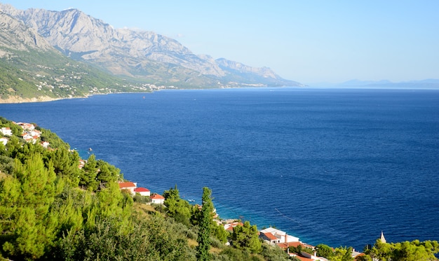 Vue sur la mer en Croatie