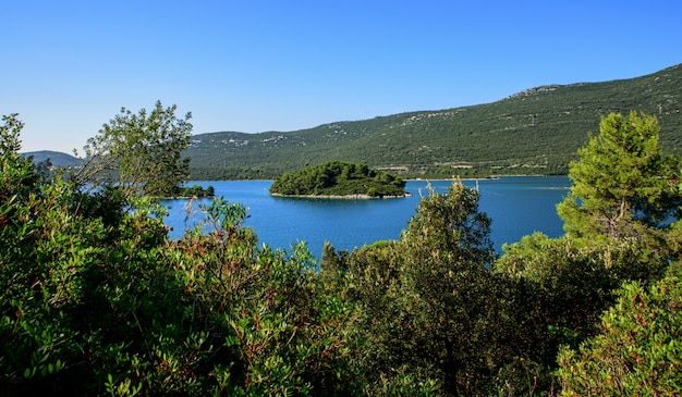 Vue sur la mer en Croatie