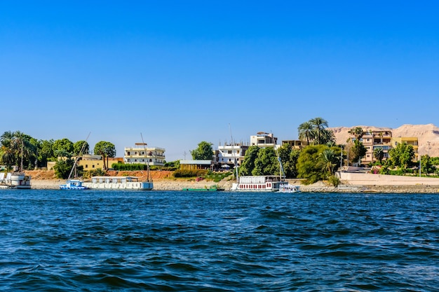 Vue sur le Nil à Louxor Egypte