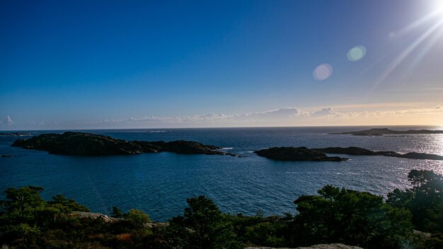 Vue sur l'océan depuis un littoral