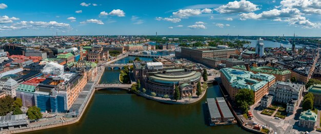 Photo vue panoramique aérienne de la vieille ville de gamla stan à stockholm