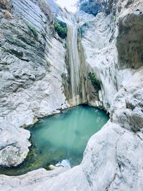 Photo vue panoramique de la cascade