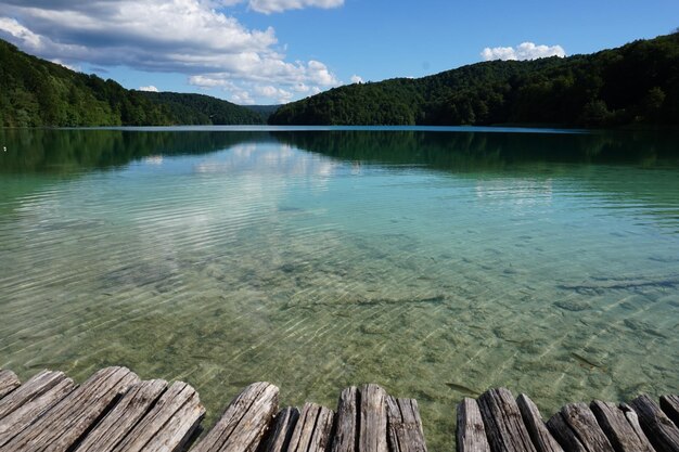 Photo vue panoramique du lac contre le ciel