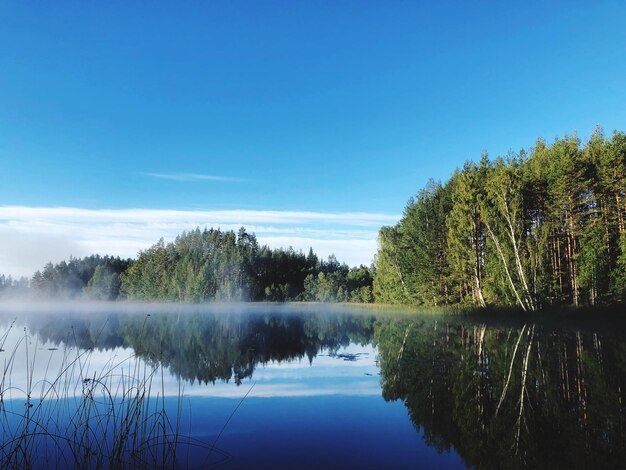 Photo vue panoramique du lac contre le ciel