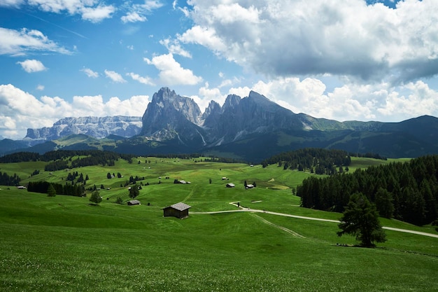 Vue panoramique du paysage contre le ciel