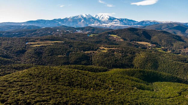 Photo vue panoramique du paysage et des montagnes