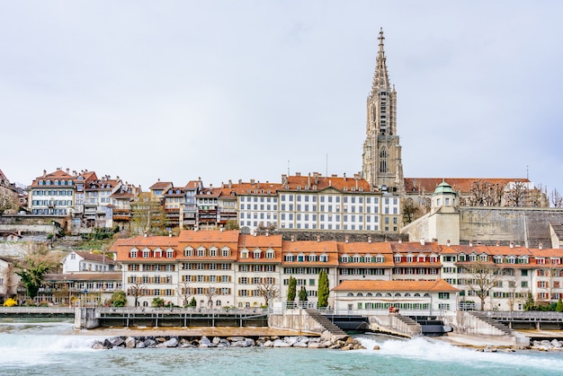 Vue panoramique sur la magnifique vieille ville de Berne, capitale de la Suisse