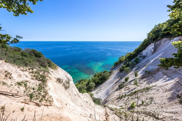 Photo vue panoramique de la mer contre un ciel bleu clair