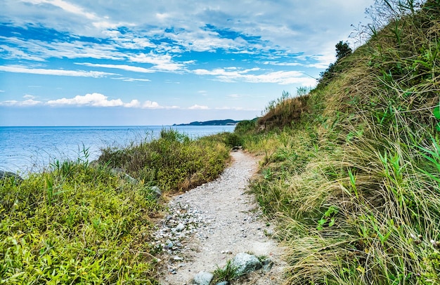 Vue panoramique de la mer contre le ciel