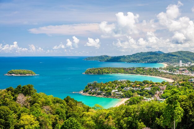 Vue panoramique de la mer contre le ciel