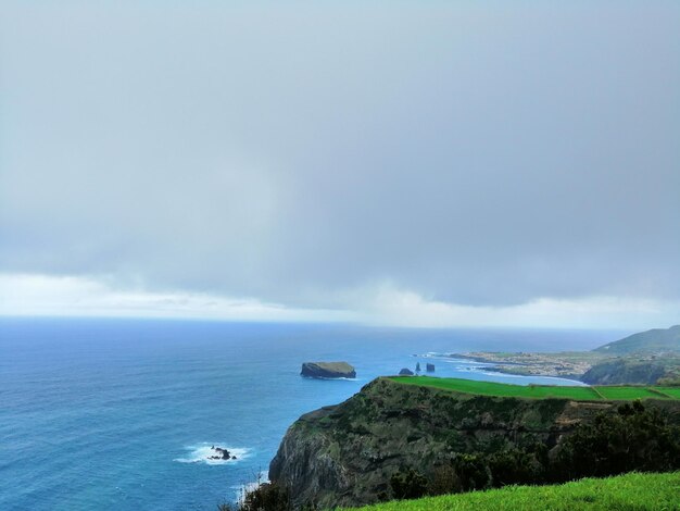 Photo vue panoramique de la mer contre le ciel