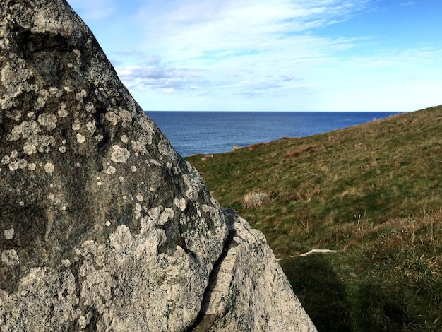 Vue panoramique de la mer contre le ciel