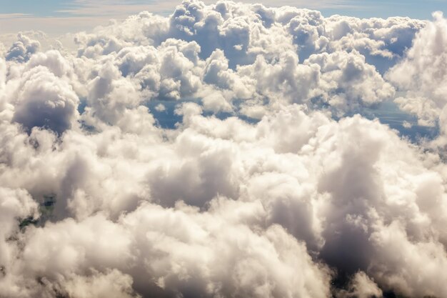 Photo vue panoramique des nuages dans le ciel