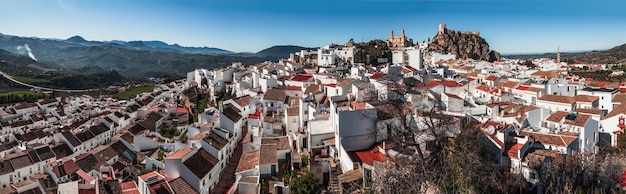 Vue panoramique d'Olvera Cadix