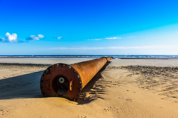 Vue panoramique de la plage contre le ciel