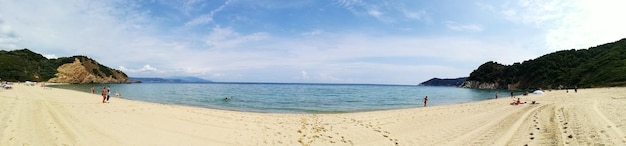 Photo vue panoramique de la plage contre le ciel