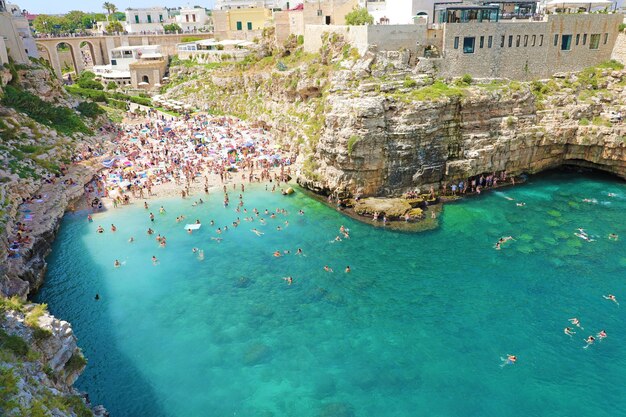 Vue panoramique de Polignano a mare, Italie