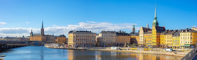 Vue panoramique des toits de Stockholm avec vue sur Gamla Stan à Stockholm, Suède