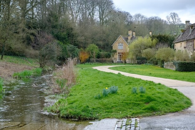 Vue panoramique sur Upper Slaughter Village