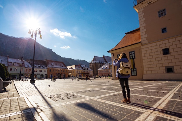 Vue de la place principale du Brasov