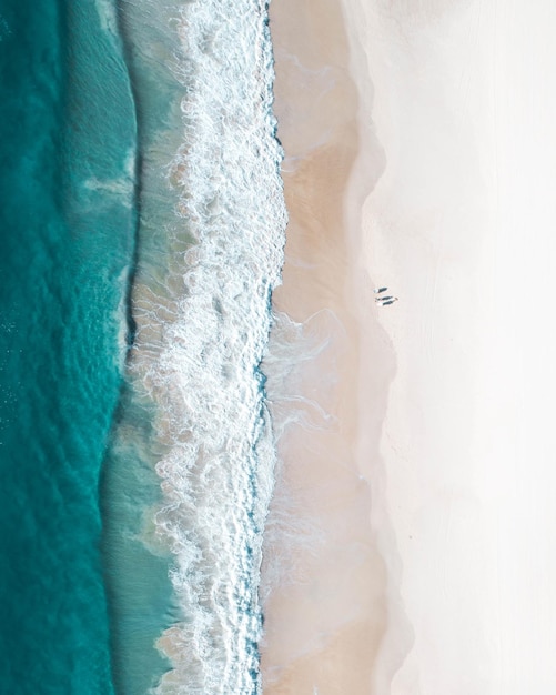 Vue de la plage en haut angle