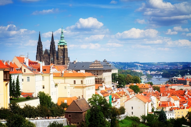 Vue de Prague depuis le quartier de Hradcany, République tchèque, tonique