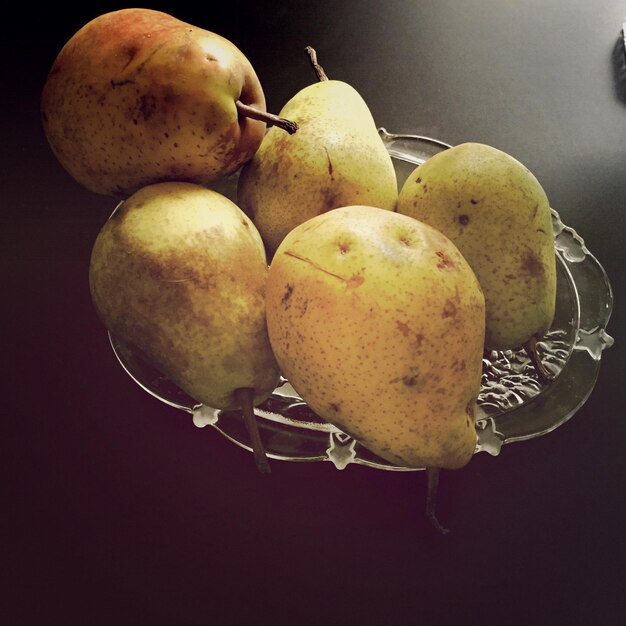 Photo vue rapprochée d'un bol de poire