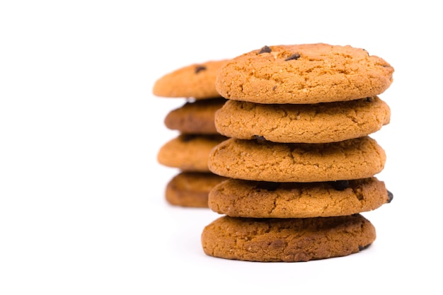 Vue rapprochée des cookies sur fond blanc
