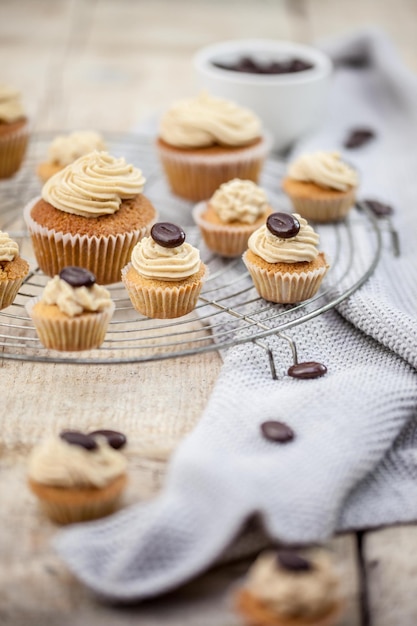 Vue rapprochée des cupcakes sur la table