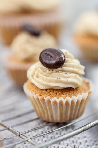 Vue rapprochée des cupcakes sur la table