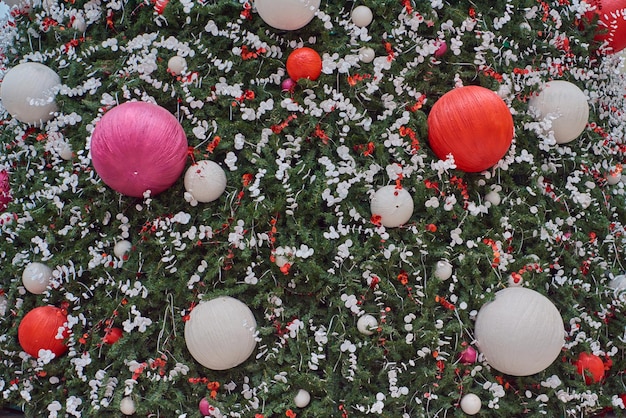 Vue rapprochée des décorations de Noël