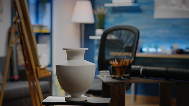 Vue rapprochée du café servi sur la table dans un café