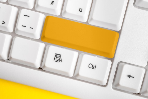 Vue rapprochée du clavier d'ordinateur
