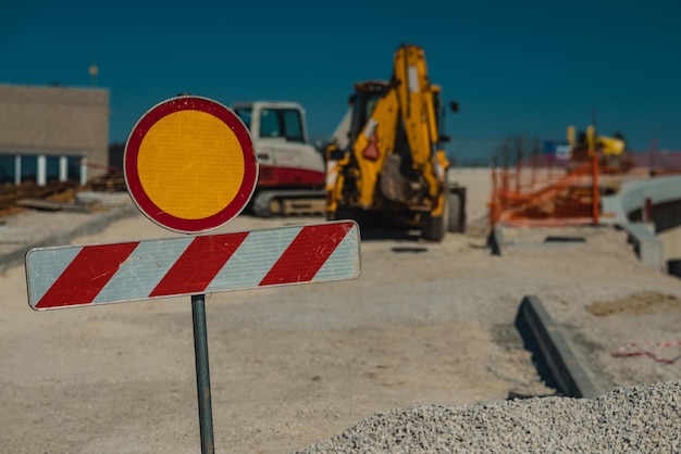 Photo vue rapprochée du panneau routier