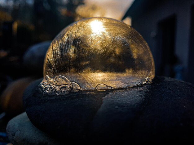 Photo vue rapprochée du verre éclairé