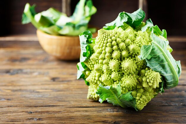 Photo vue rapprochée des légumes hachés sur la table