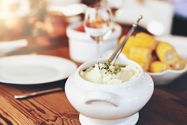 Vue rapprochée de la nourriture sur la table