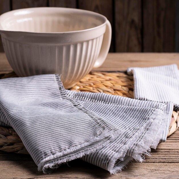 Vue rapprochée des serviettes sur la table