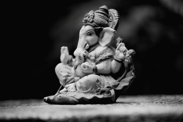 Photo vue rapprochée de la statue de ganesha