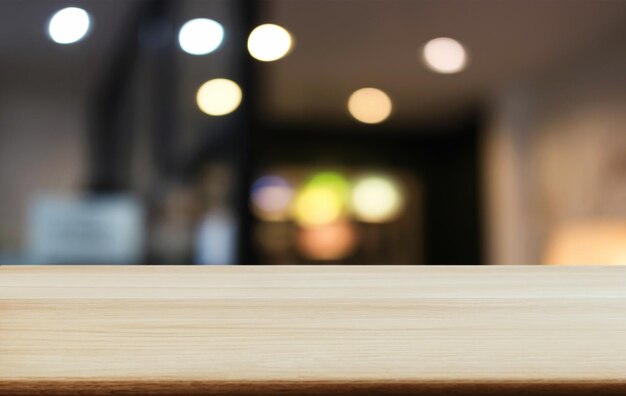 Vue rapprochée d'une table vide dans un restaurant