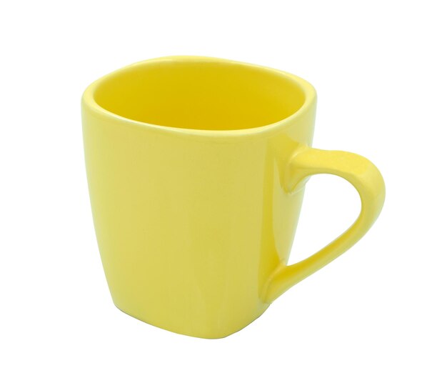 Vue rapprochée d'une tasse de café sur un fond blanc