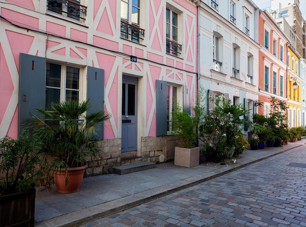 Vue De La Rue Crémieux Dans Le 12e Arrondissement De Paris