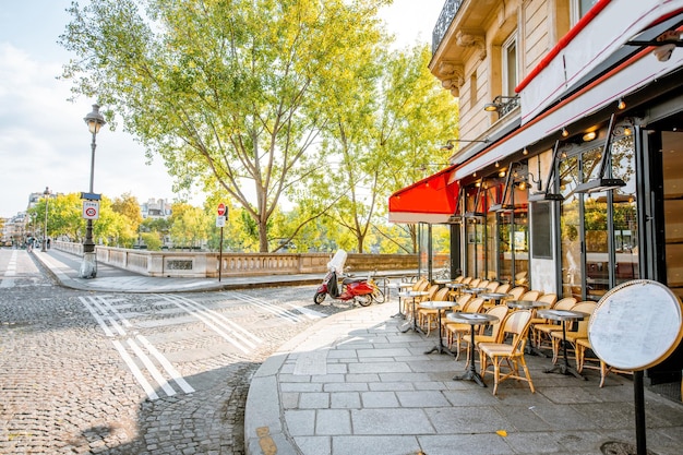 Vue sur la rue à Paris